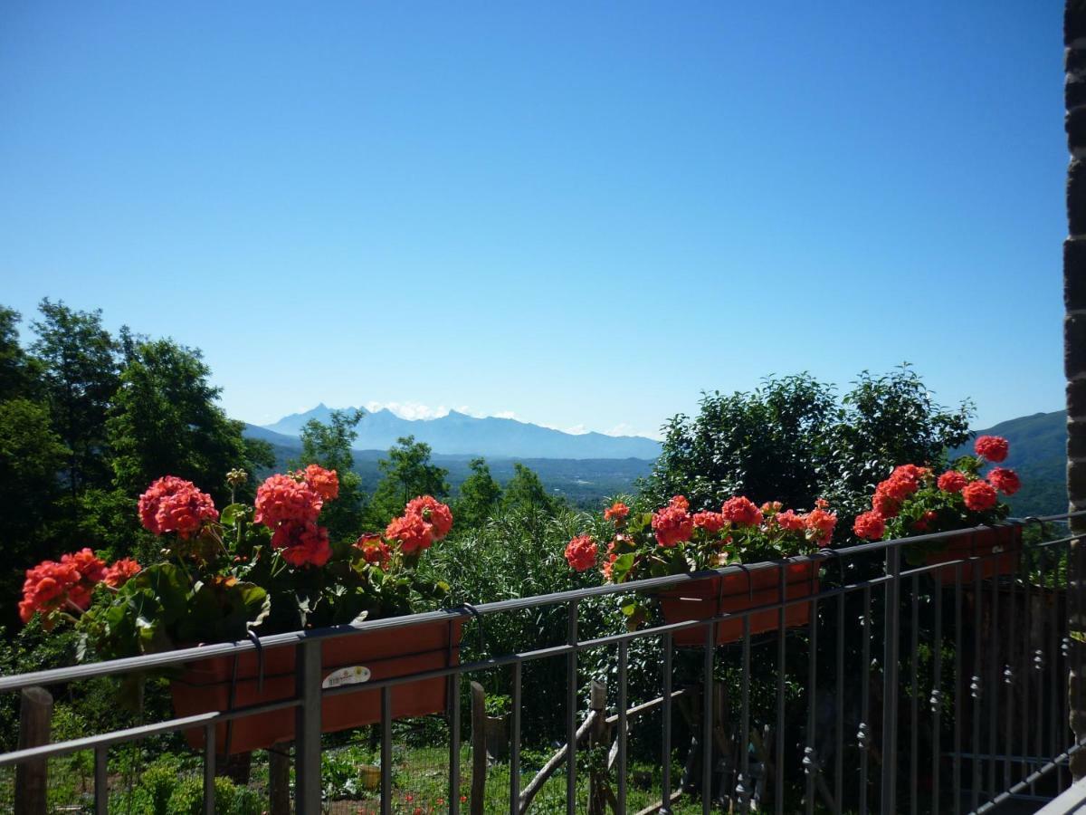 Il Poggio Di Traverde Bed & Breakfast Pontremoli Exterior photo